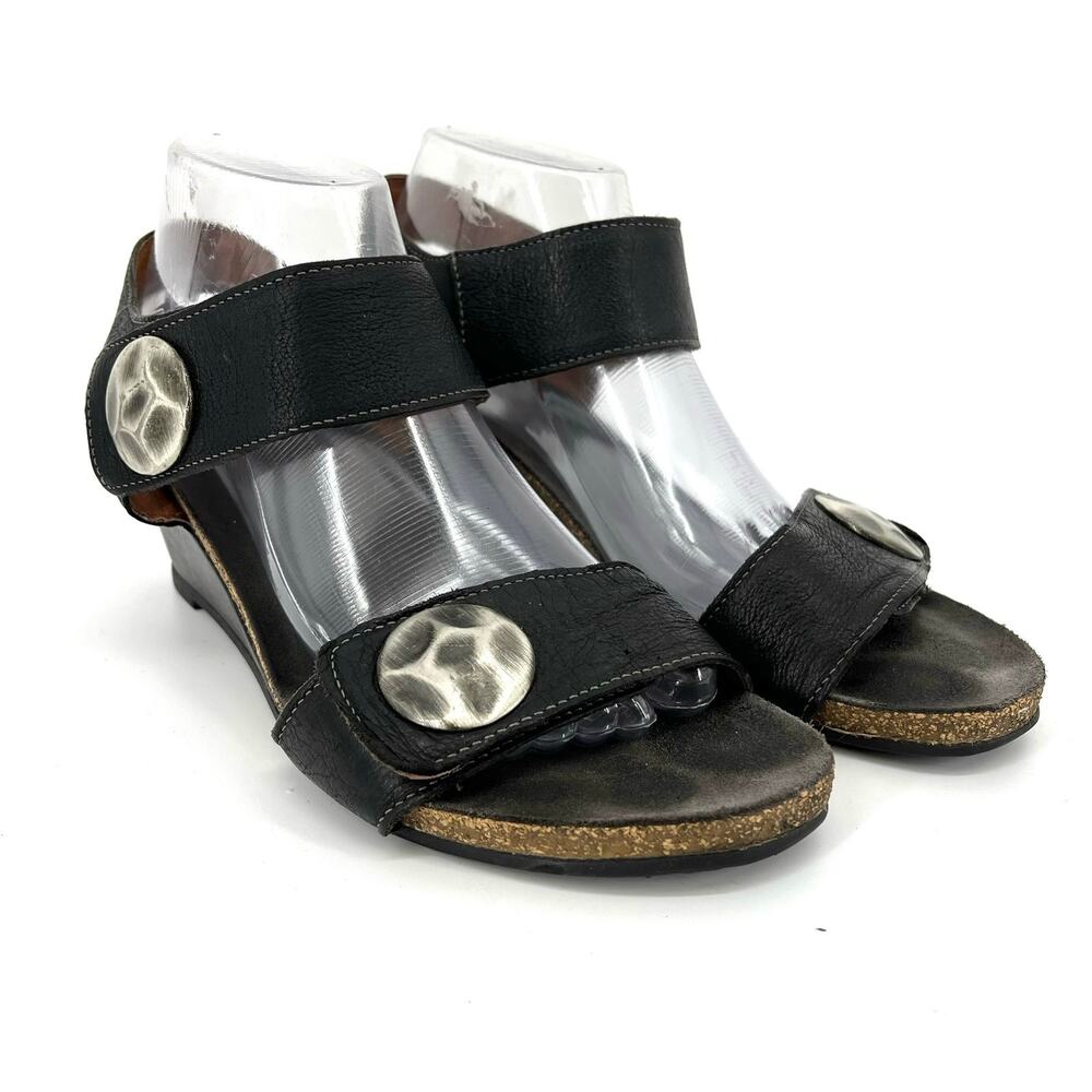 Taos Women’s Black Leather Carousel 3‎ wedge heel adjustable sandals (40 - 9.5)